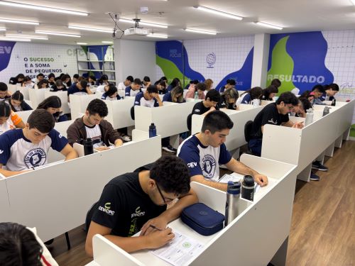 Com que idade é possível fazer cursinho pré-vestibular?