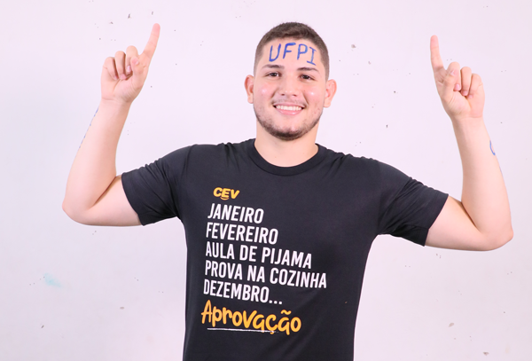 Perseverança, dedicação, método CEV: aprovação!