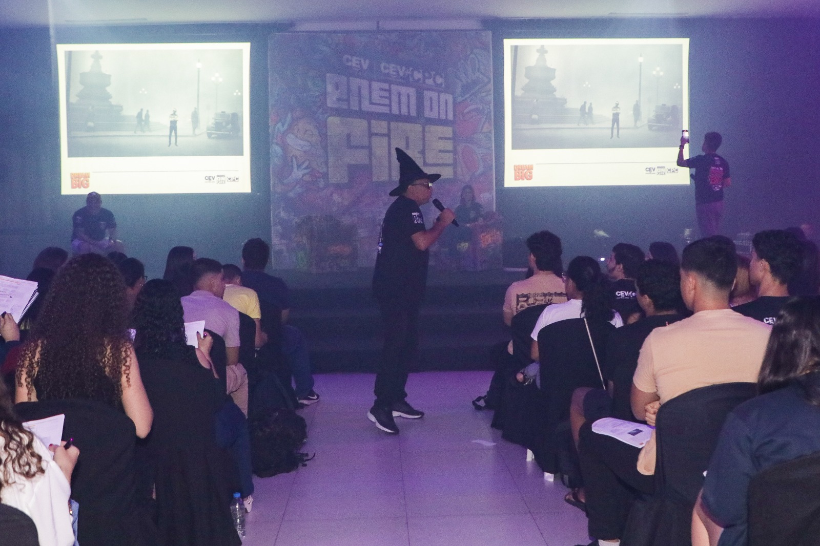 Enem On Fire 2026 começa no dia 25 de abril